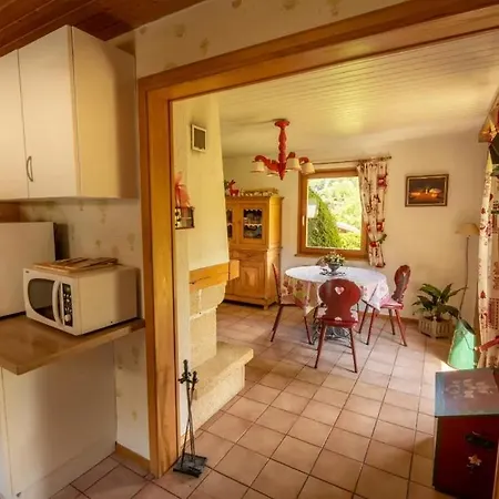 Le Pin A 2 Pas De Gerardmer, Dans La Vallee Des Lacs بيت للعطل