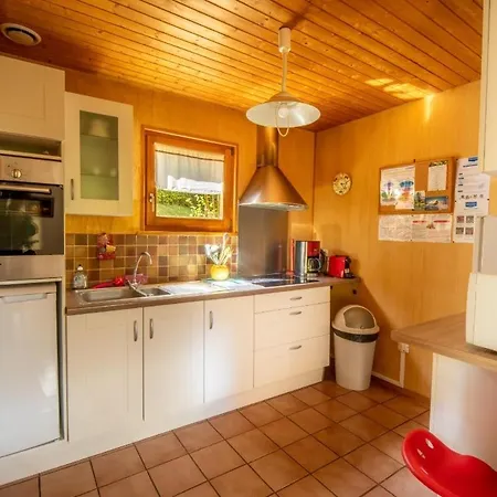 Feriehus Le Pin A 2 Pas De Gerardmer, Dans La Vallee Des Lacs