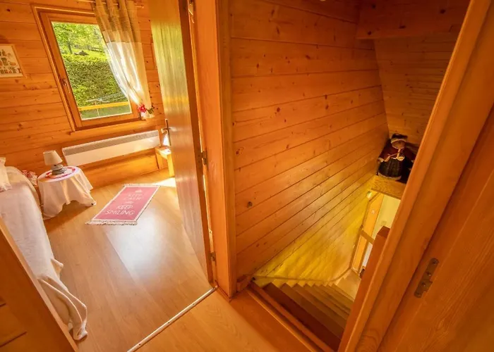 Le Pin A 2 Pas De Gerardmer, Dans La Vallee Des Lacs בית נופש זונרופט-לונז'מר