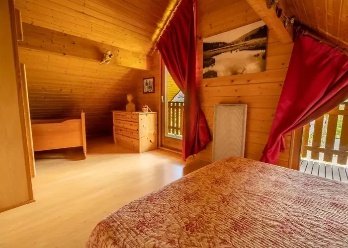 Le Pin A 2 Pas De Gerardmer, Dans La Vallee Des Lacs בית נופש